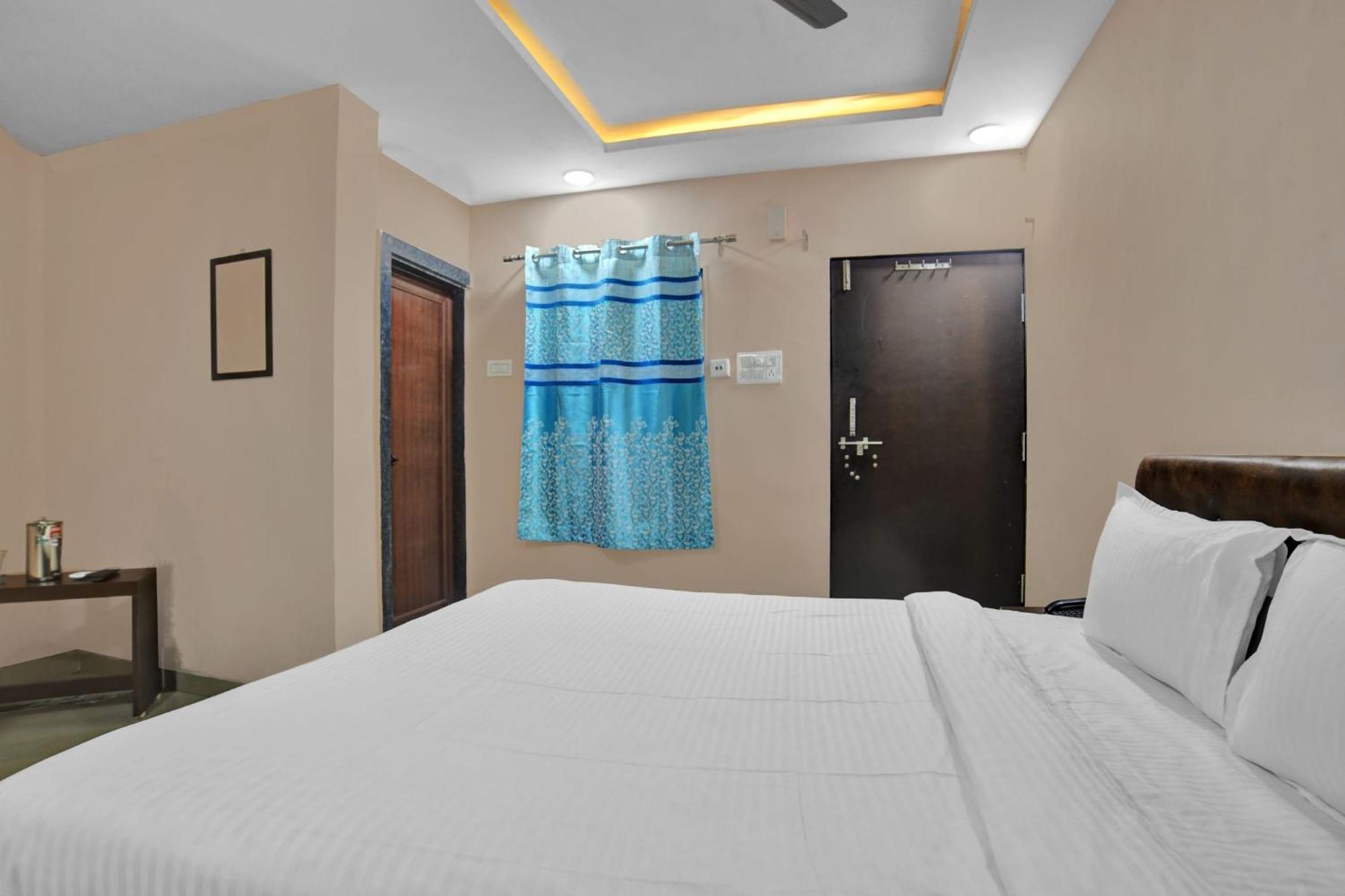 Hotel O Sai Sahara Indore Ngoại thất bức ảnh