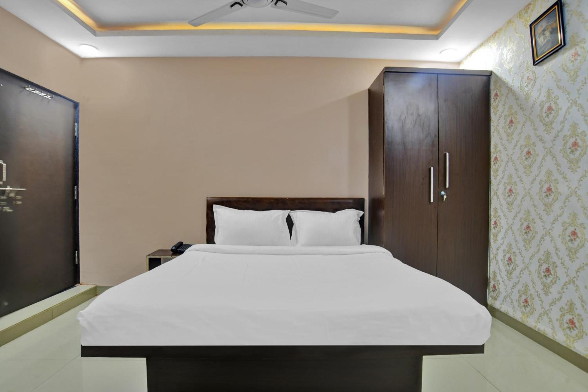 Hotel O Sai Sahara Indore Ngoại thất bức ảnh